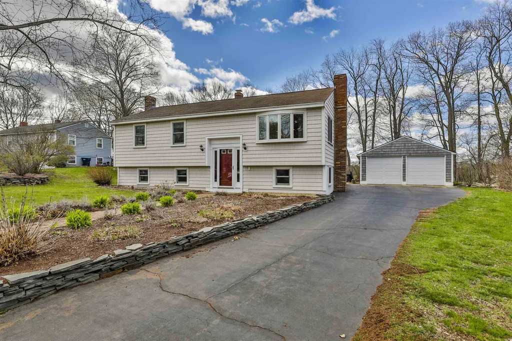 6 Crestview Terrace Stratham, NH Real Estate Property MLS 4906177