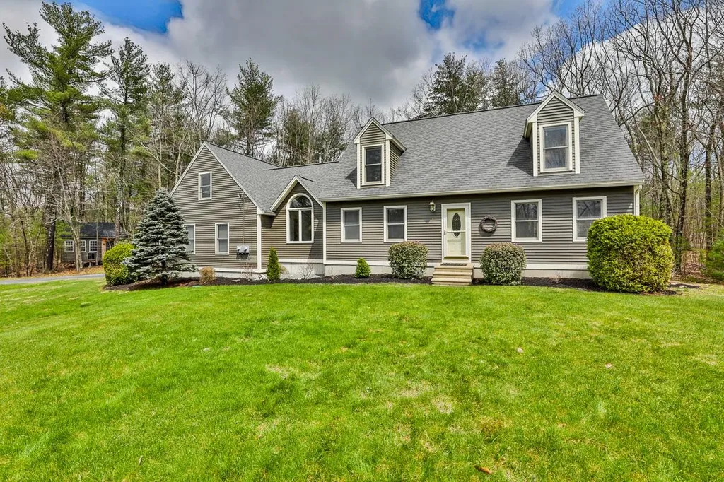 3 Mcdaniels Drive Brookline NH 03033
