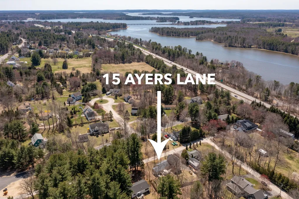 15 Ayers Lane Dover NH 03820