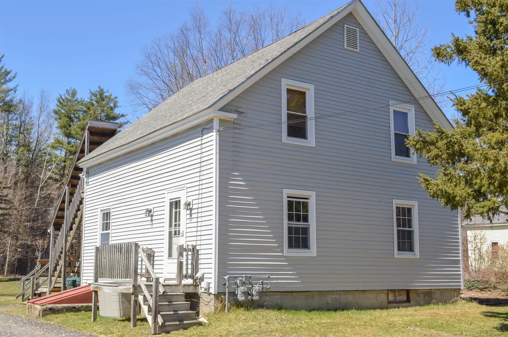 542 Washington Street Keene NH 03431