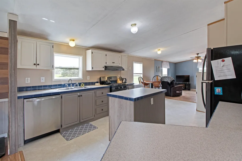 580 Bridge Road North Hero VT 05474