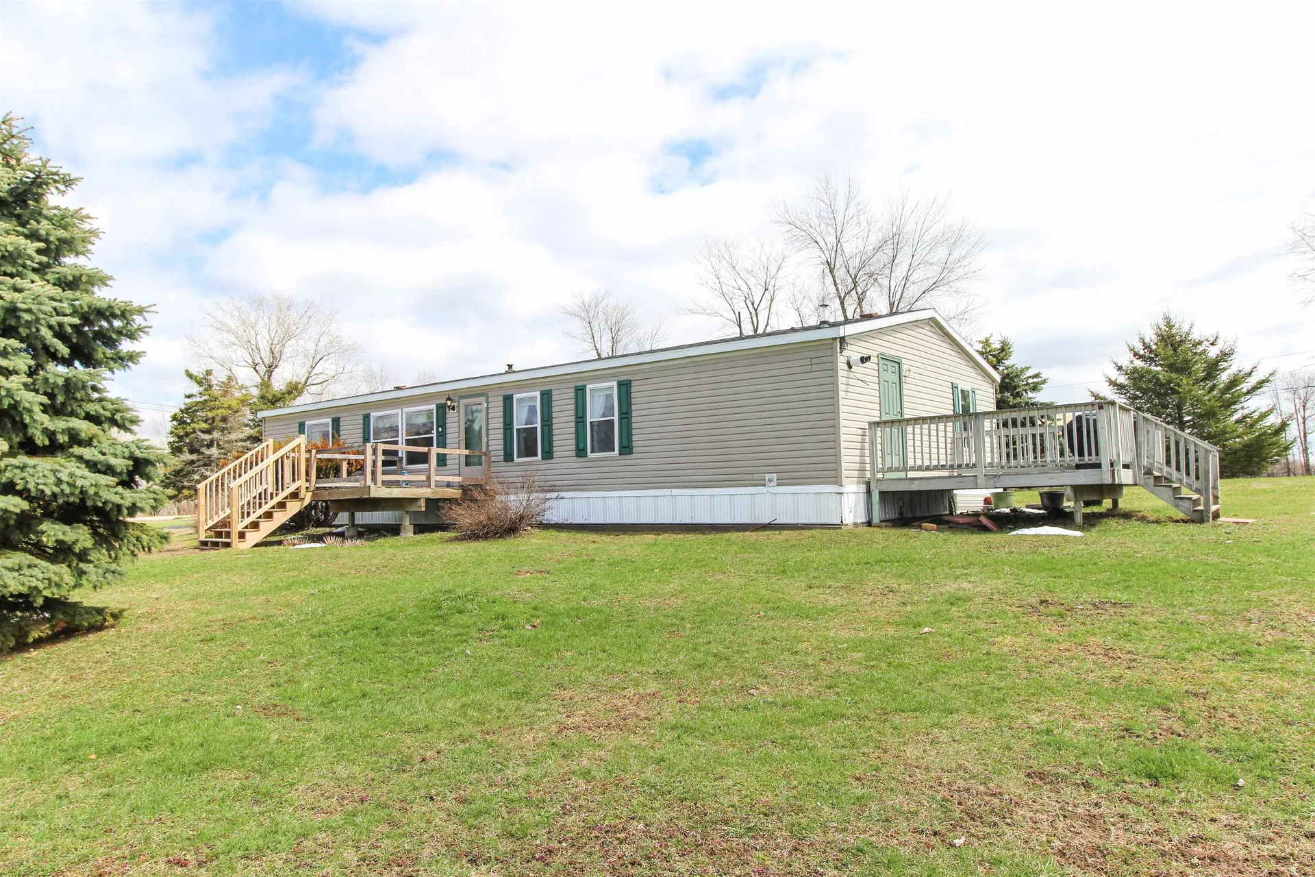 580 Bridge Road North Hero VT 05474