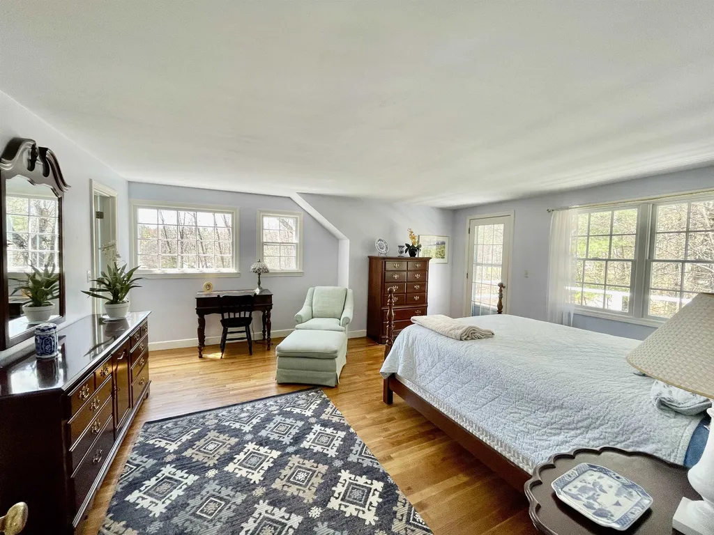1 Split Rock Road Exeter NH 03833