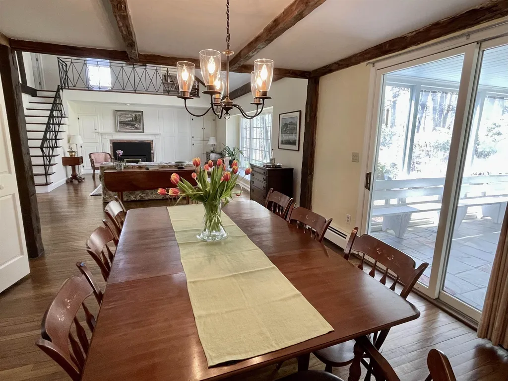 1 Split Rock Road Exeter NH 03833