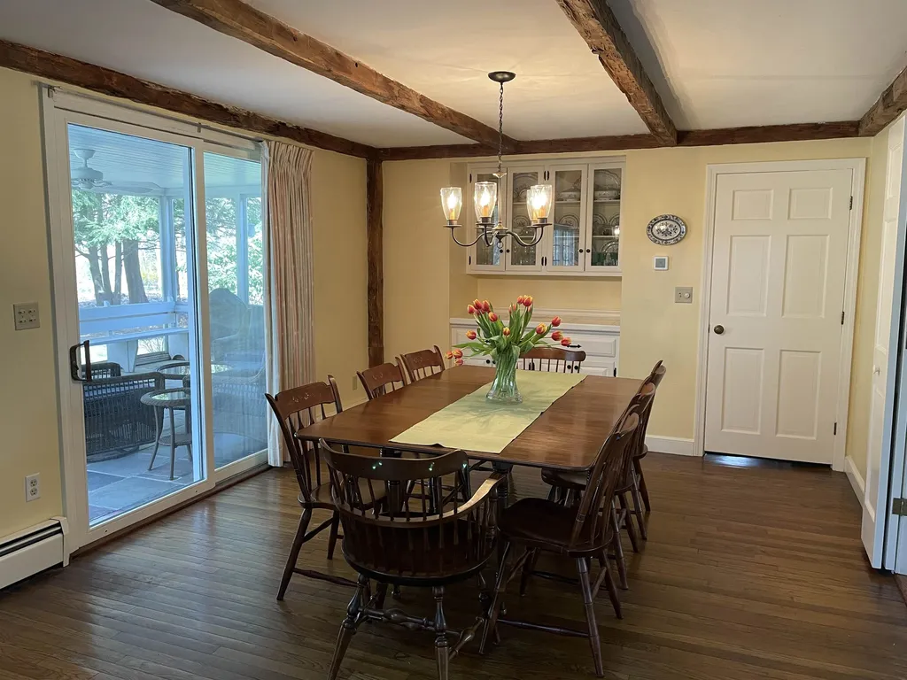 1 Split Rock Road Exeter NH 03833