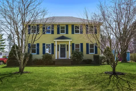 11 Philbrick Street Hudson NH 03051