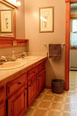 635 Sugar House Road Williamstown VT 05679-9139