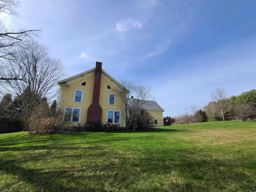 1112 Quail John Road Thetford VT 05043