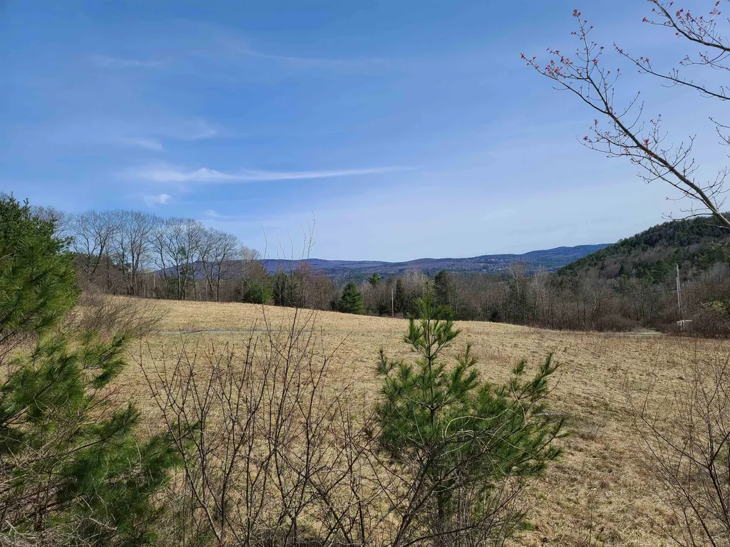 1112 Quail John Road Thetford VT 05043