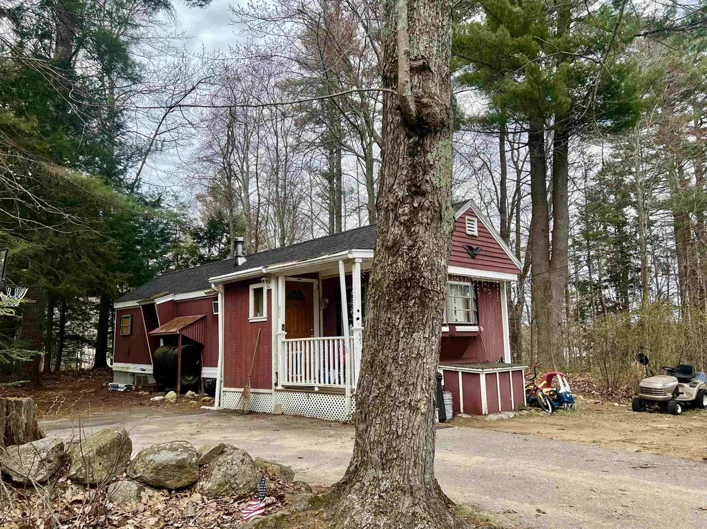 47 Elm Street Northwood NH 03261
