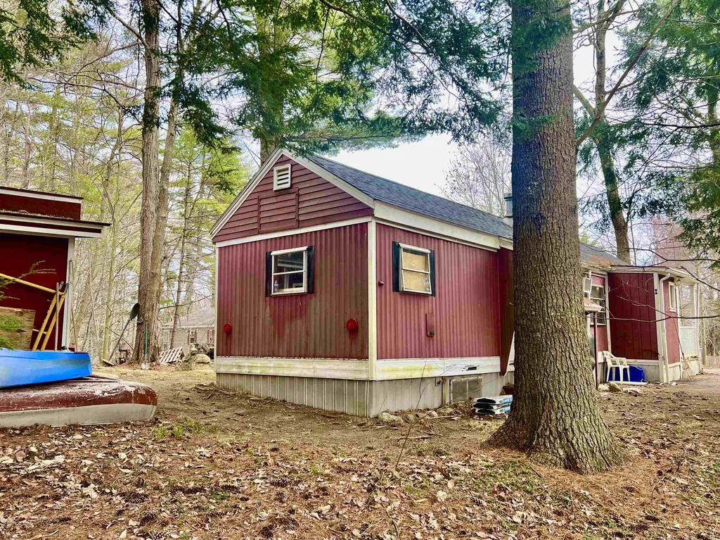 47 Elm Street Northwood NH 03261