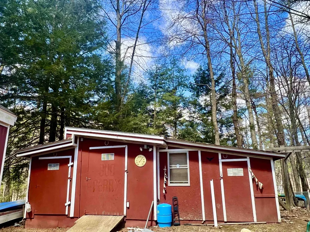 47 Elm Street Northwood NH 03261