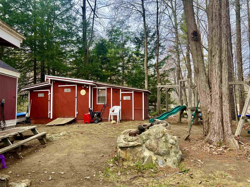47 Elm Street Northwood NH 03261