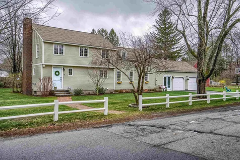 9 Davis Lane Amherst NH 03031