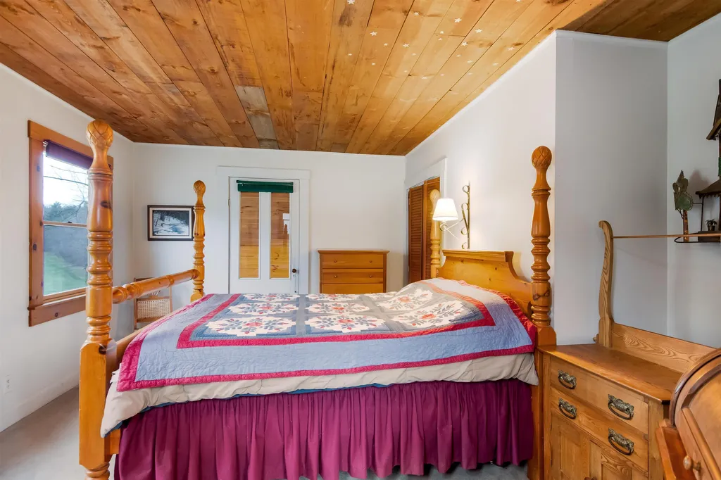 354 Brook Drive Bristol VT 05443