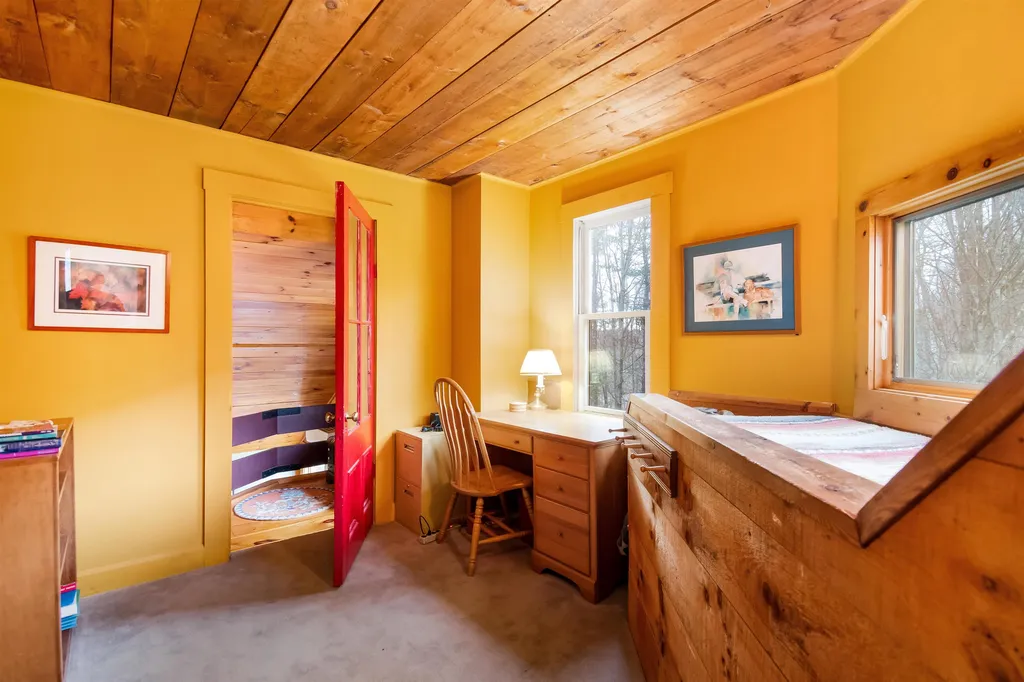 354 Brook Drive Bristol VT 05443