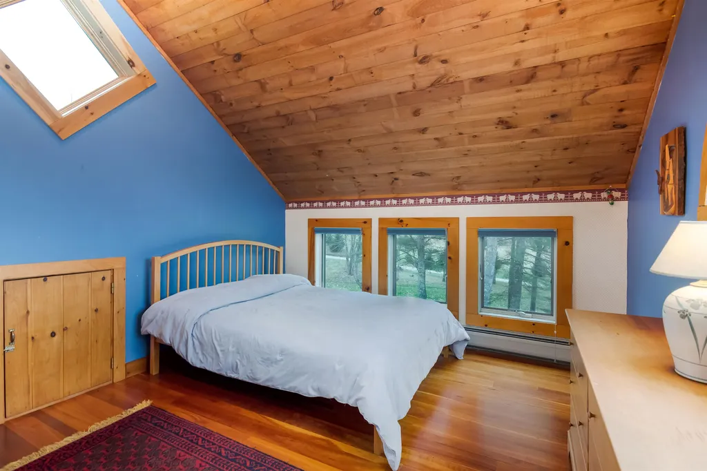 354 Brook Drive Bristol VT 05443