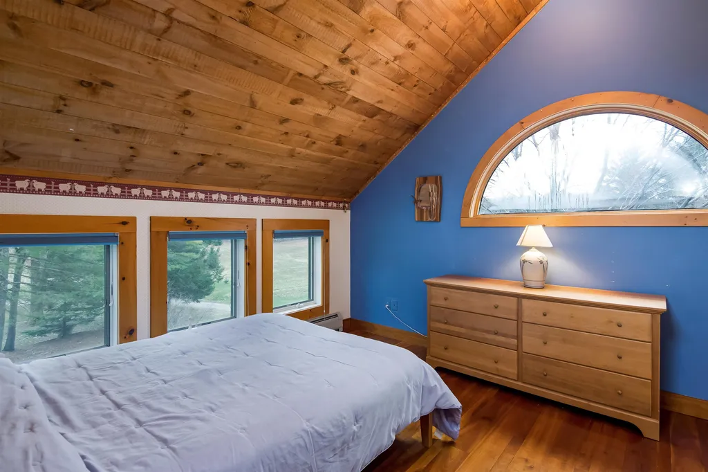 354 Brook Drive Bristol VT 05443