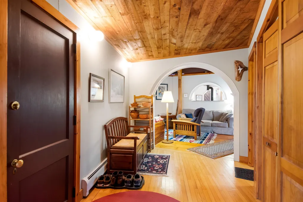 354 Brook Drive Bristol VT 05443