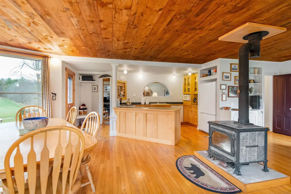 354 Brook Drive Bristol VT 05443