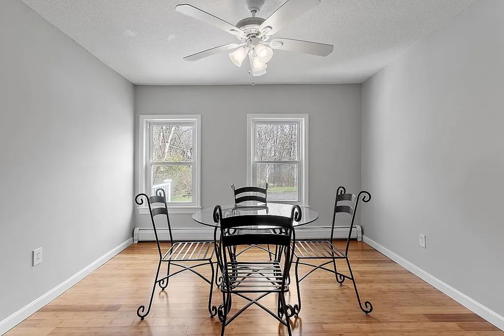 81 N Lowell Road Windham NH 03087