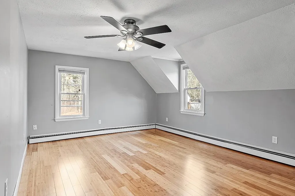 81 N Lowell Road Windham NH 03087