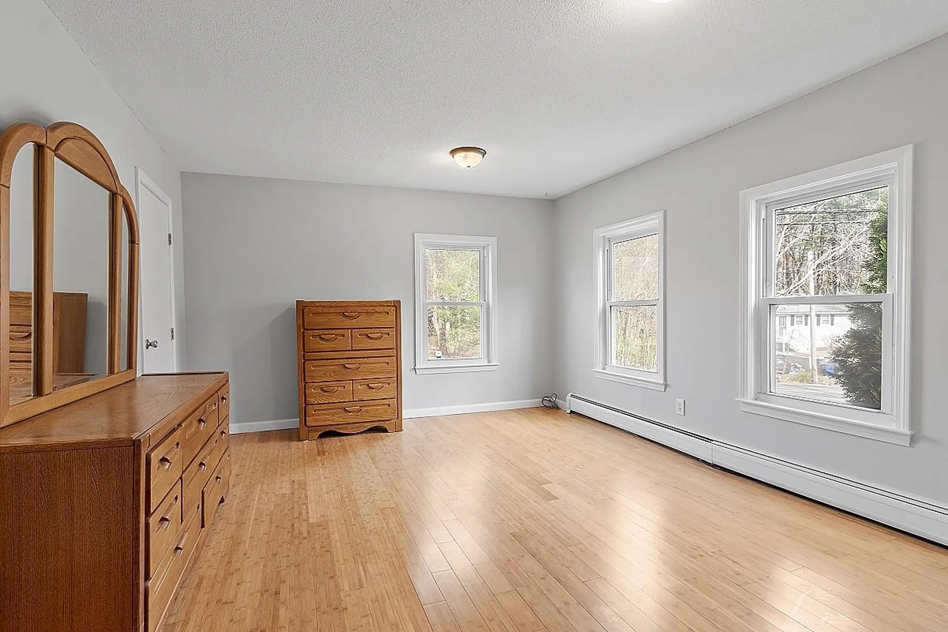 81 N Lowell Road Windham NH 03087