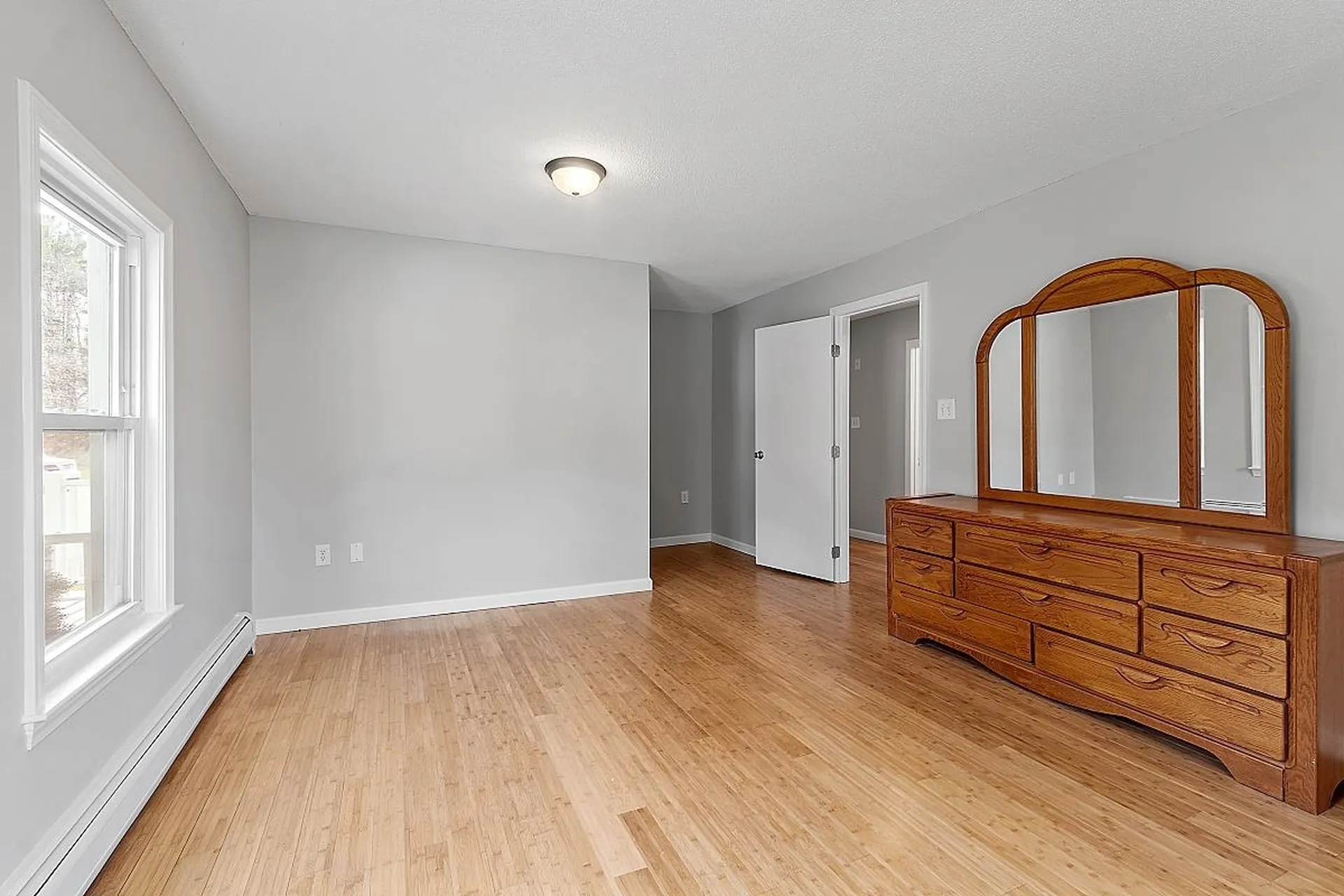 81 N Lowell Road Windham NH 03087