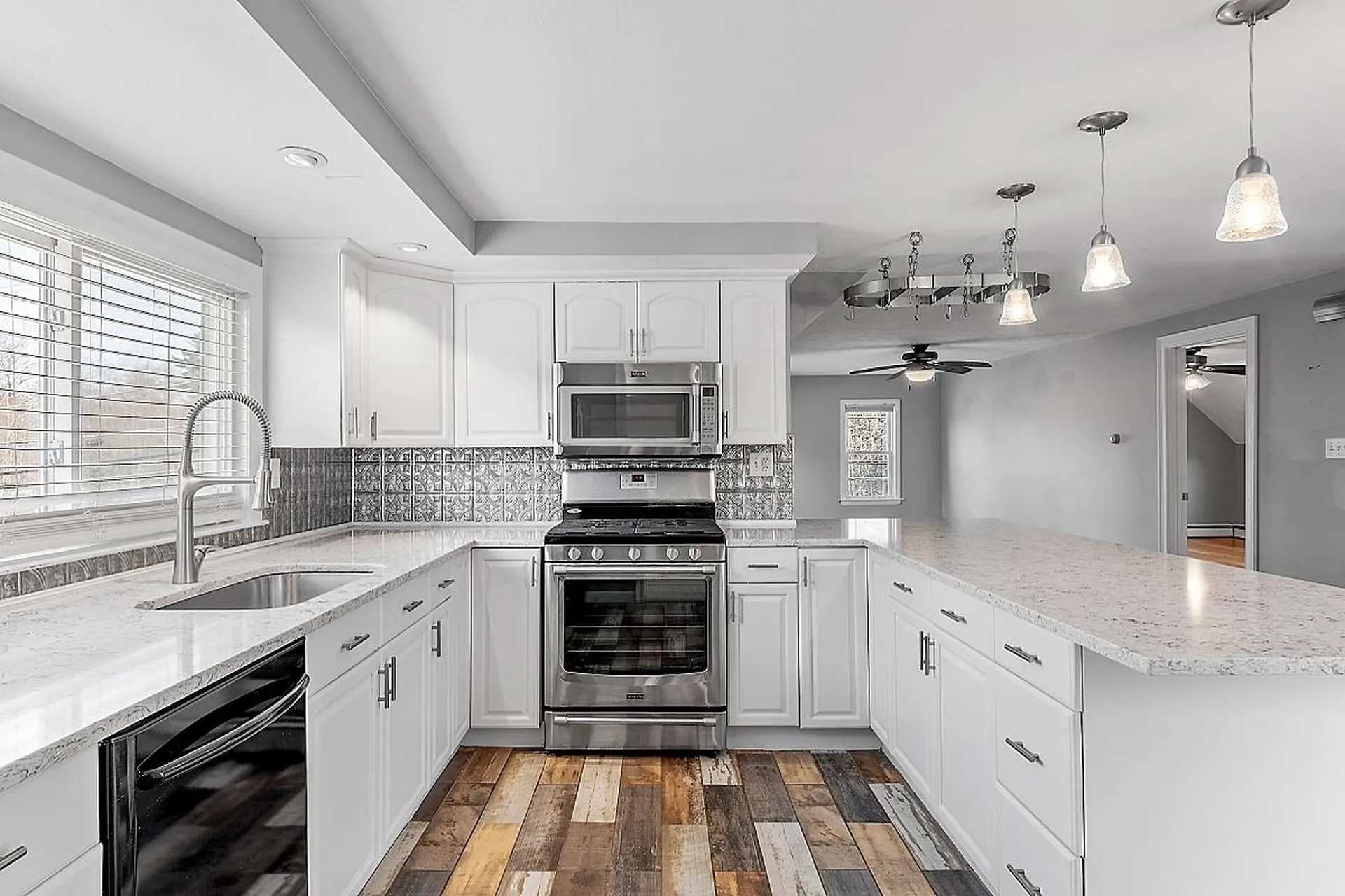 81 N Lowell Road Windham NH 03087