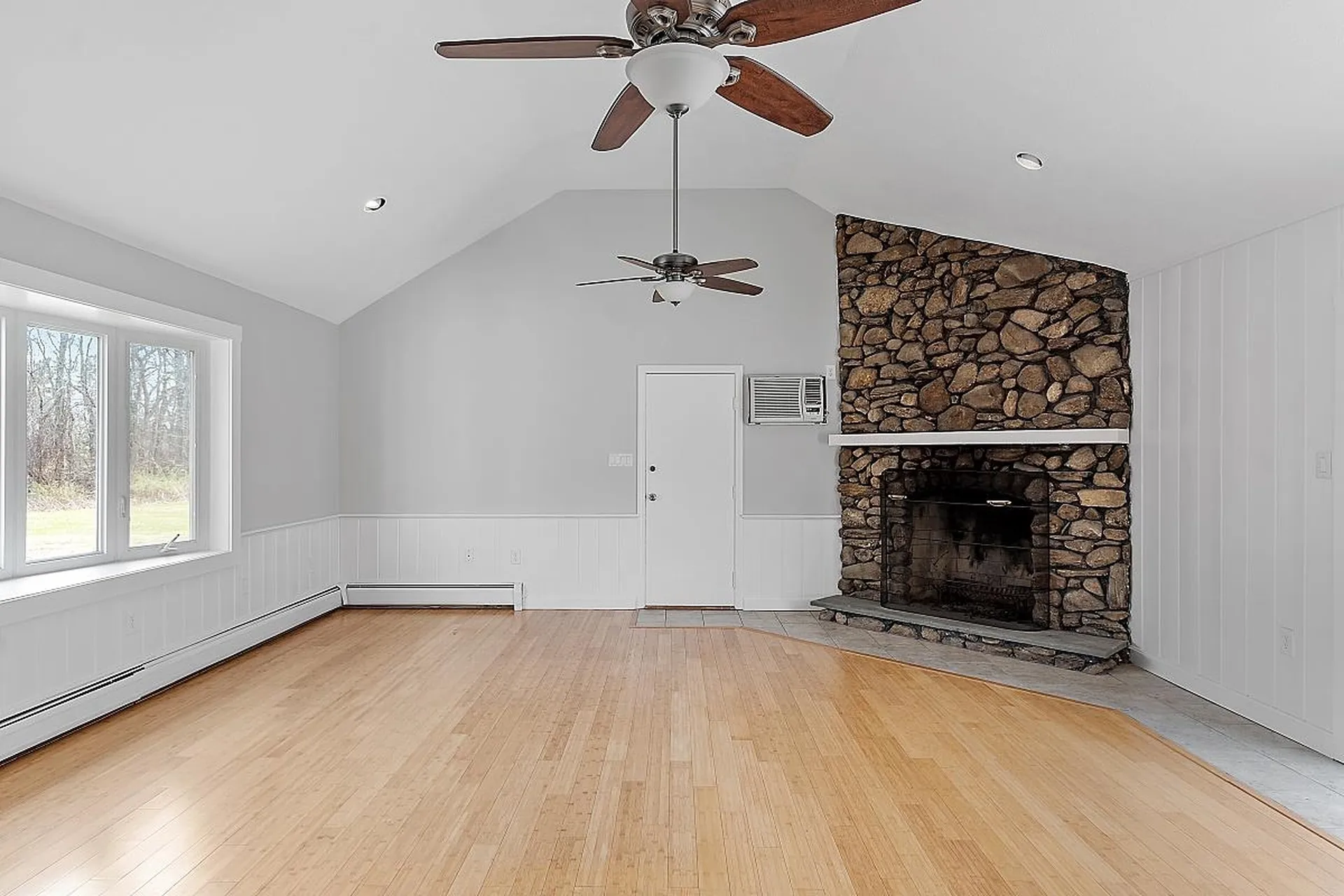 81 N Lowell Road Windham NH 03087