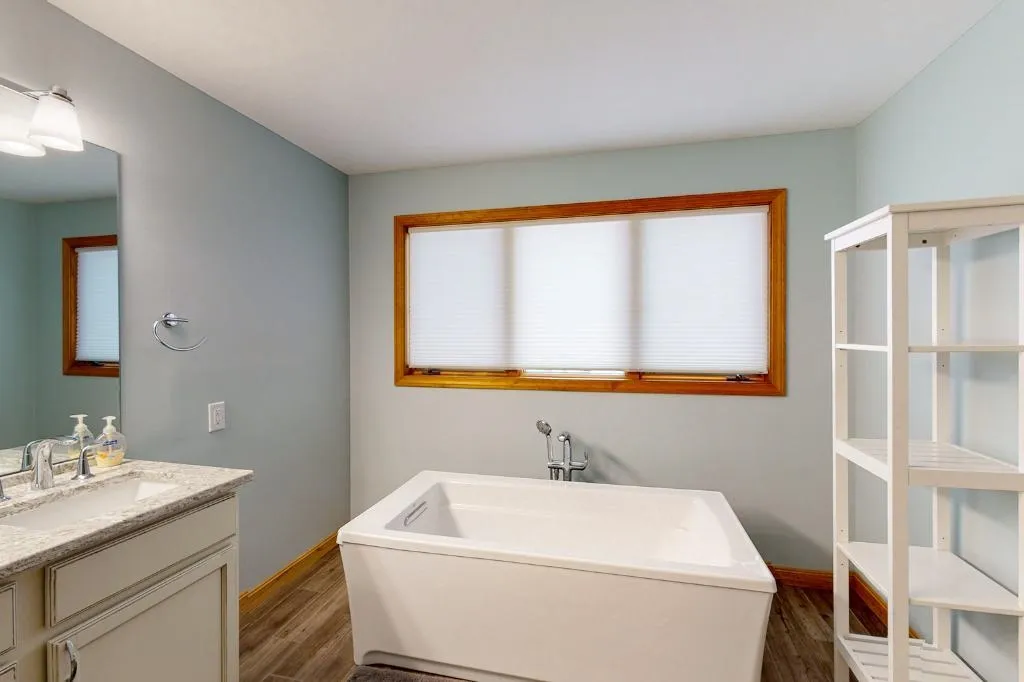 31 Paglia Street Moultonborough NH 03254