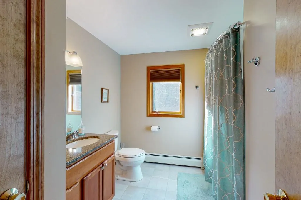 31 Paglia Street Moultonborough NH 03254