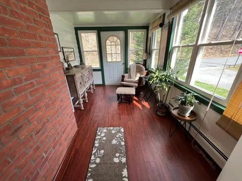 138 Cedar Street Brattleboro VT 05301