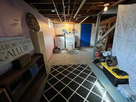 138 Cedar Street Brattleboro VT 05301