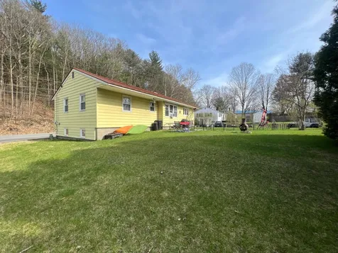 138 Cedar Street Brattleboro VT 05301