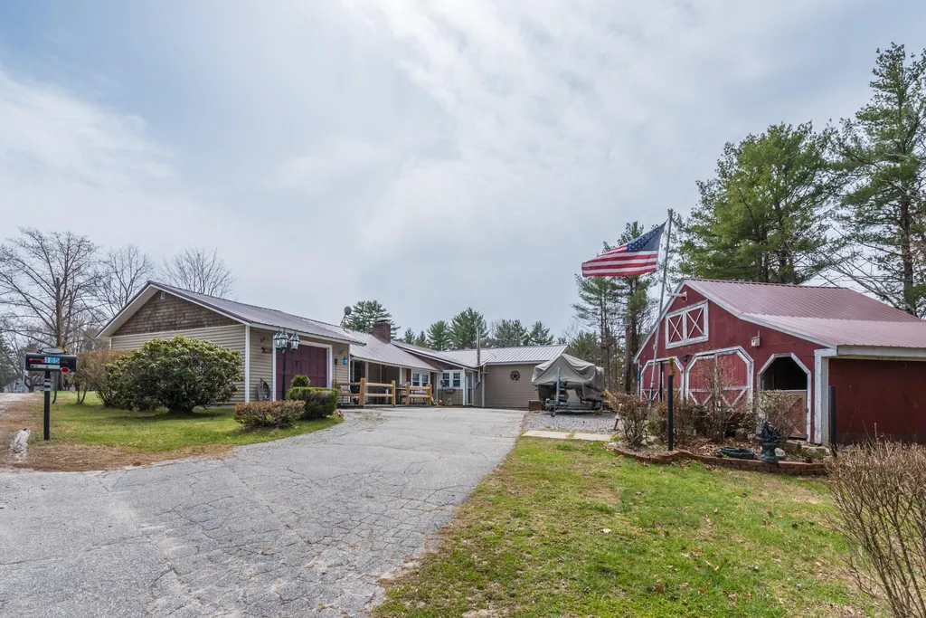 165 West Main Street Warner NH 03278