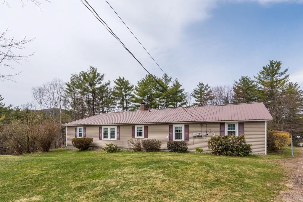 165 West Main Street Warner NH 03278