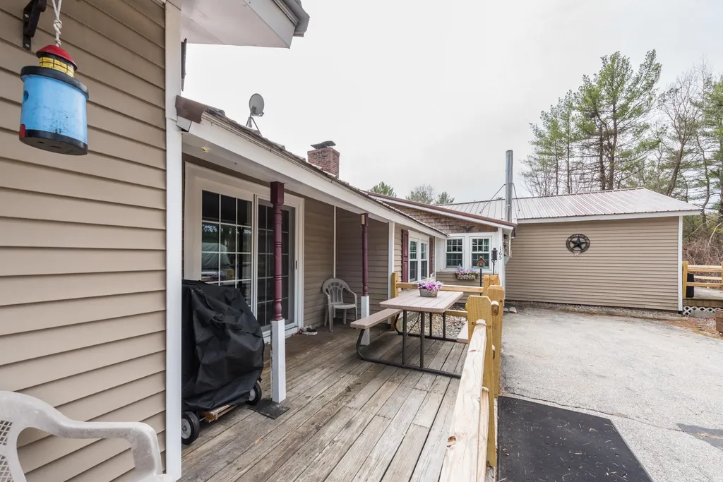 165 West Main Street Warner NH 03278
