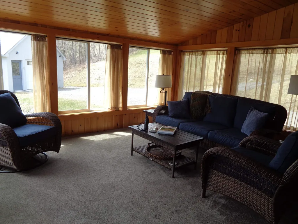 695 North Road Vershire VT 05079