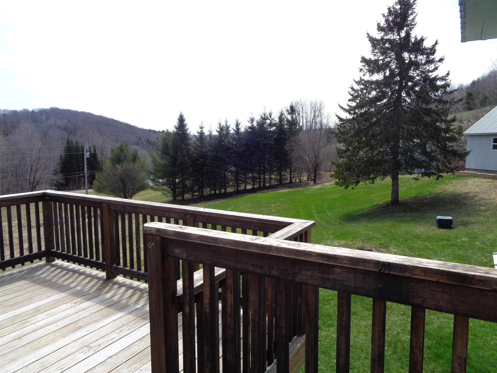 695 North Road Vershire VT 05079