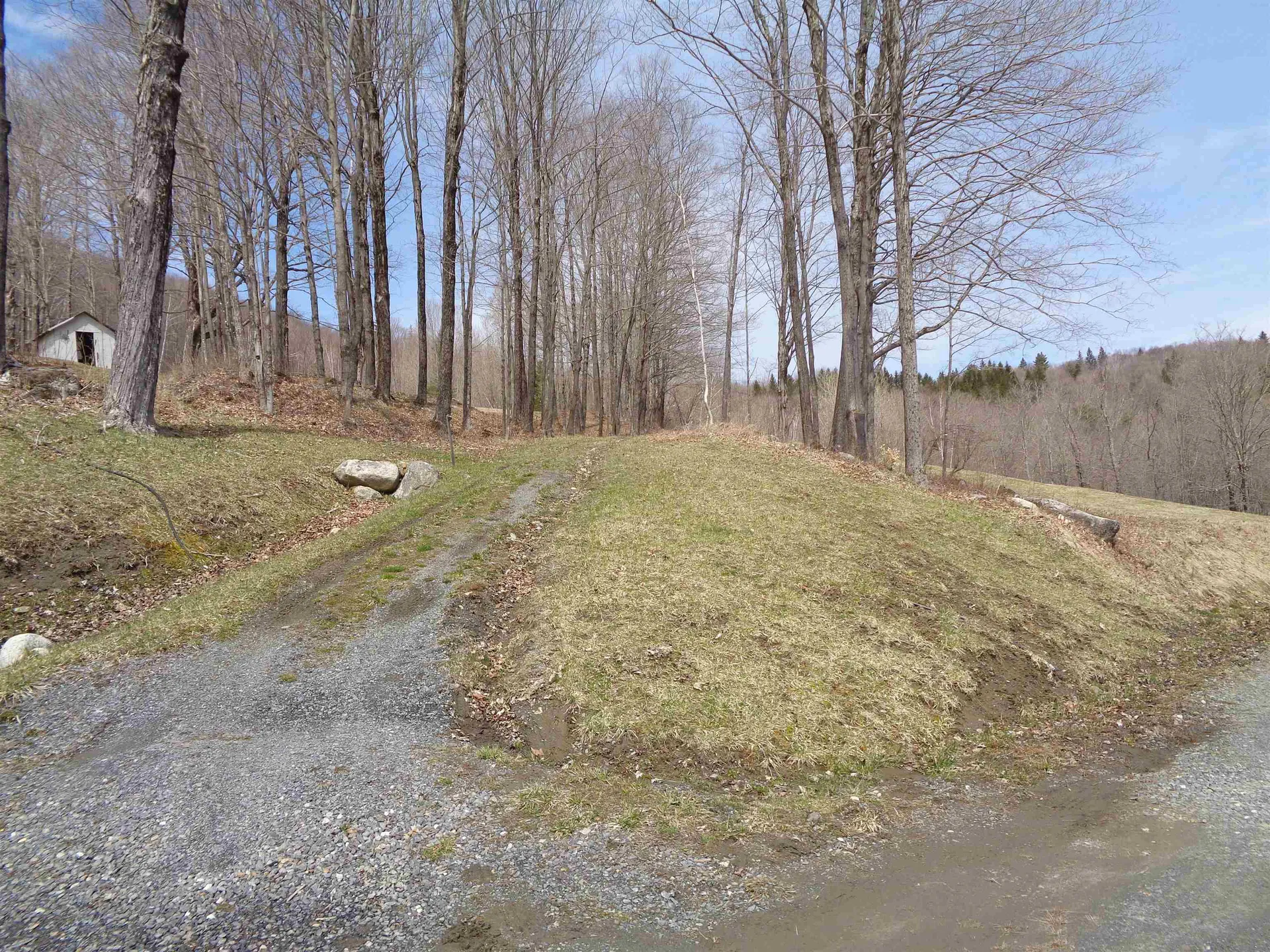 695 North Road Vershire VT 05079