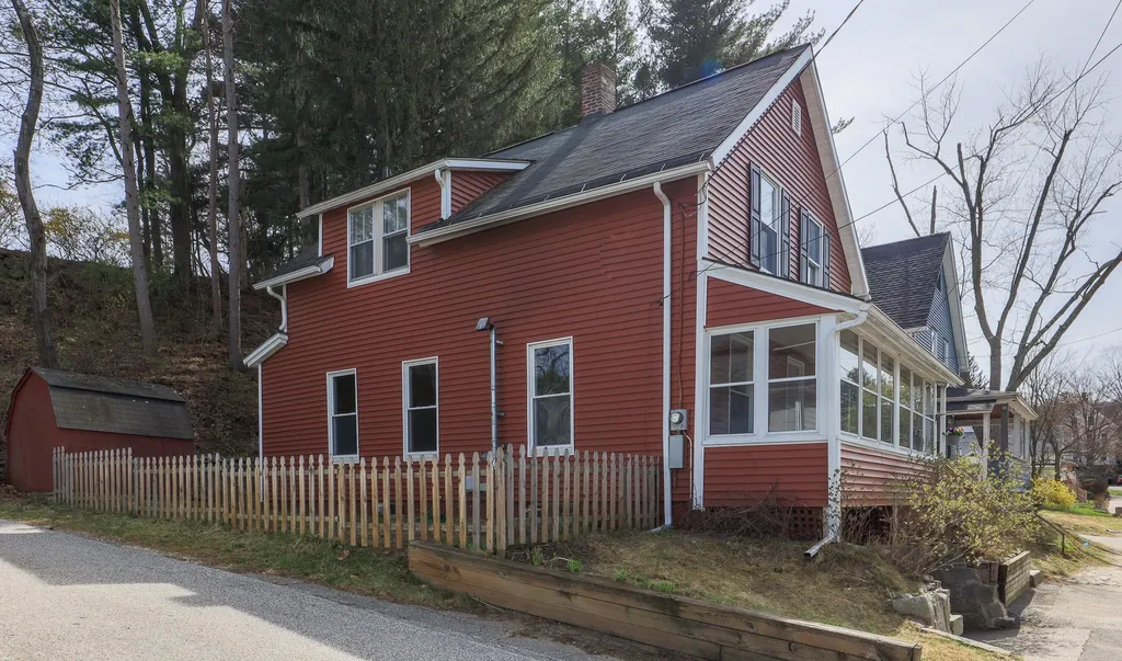 19 Highland Street Concord NH 03301