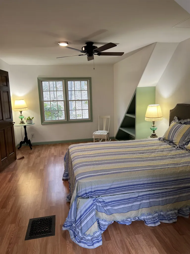 54 Dogwood Drive Leicester VT 05733