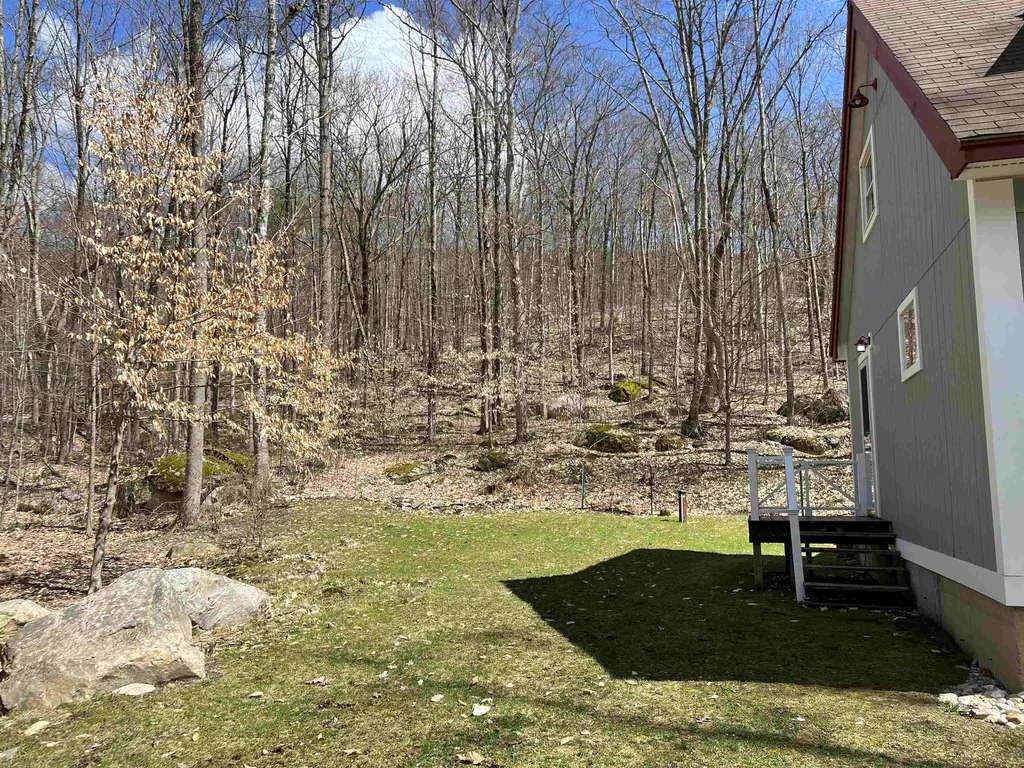 54 Dogwood Drive Leicester VT 05733