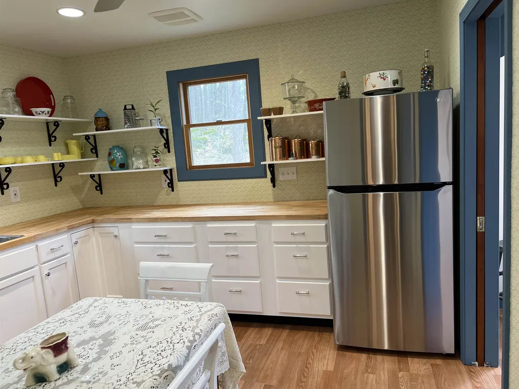 54 Dogwood Drive Leicester VT 05733