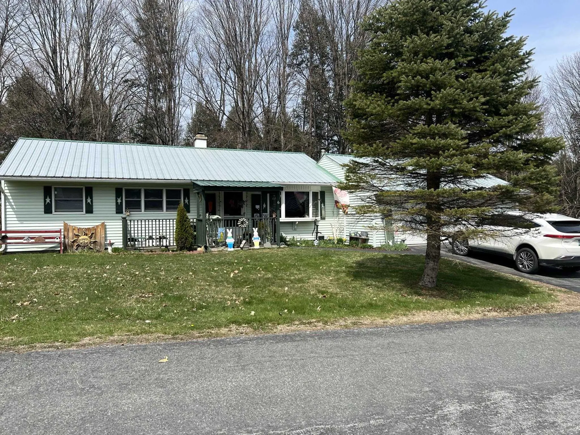 6 Bluebird Court Springfield VT 05156