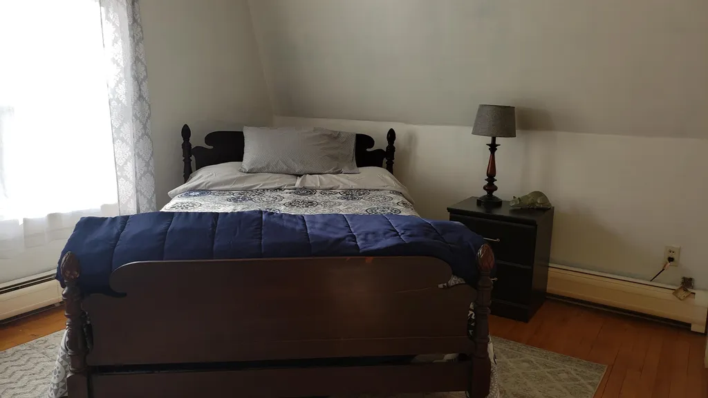 25 Keeley Street Claremont NH 03743