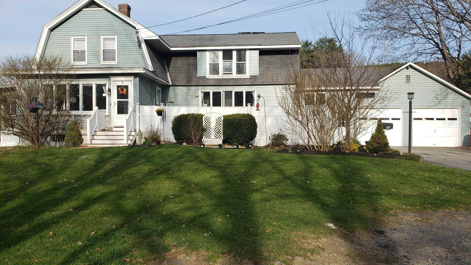 25 Keeley Street Claremont NH 03743