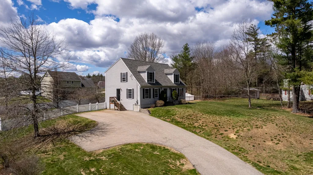422 Old Rochester Road Somersworth NH 03878