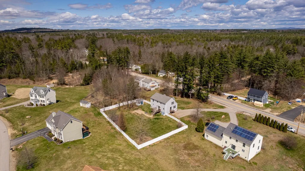 422 Old Rochester Road Somersworth NH 03878